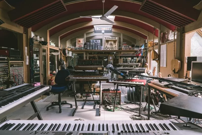 Thu âm bài hát tốp ca là gì